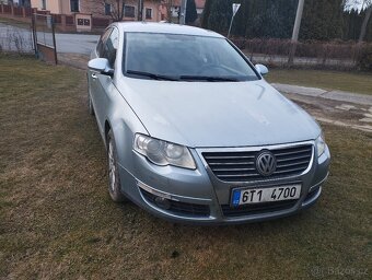 VW Passat - 4