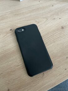 Iphone SE 2020 black 64GB - ako nový - 4
