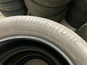 Bridgestone Alenza 225/60R18 100V - 4