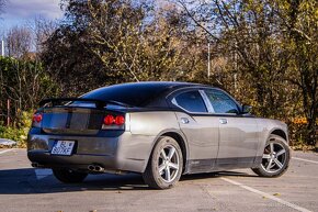 Dodge Charger 2.7 V6 A/T - 4