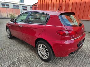 Alfa Romeo Facelift 147 1.9 JTD 88 KW  Bez Koroze Garance km - 4