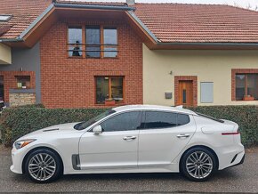 Kia Stinger 2.0 T-GDI 2018 RWD - 4