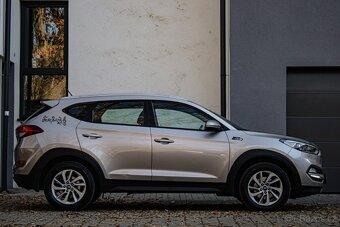 Hyundai Tucson 1.7 CRDi Family - 4