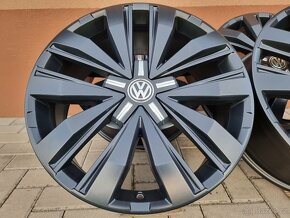 20″ 5×120 VW AMAROK / MULTIVAN originál disky “TALCA” - 4