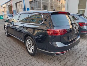 VW Passat B8 2.0TDI 110kW DSG 92tkm Webasto Matrix Tažné ACC - 4