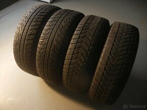 Zimní pneu Nokian + Dunlop 215/70R16 - 4