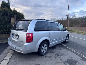 Dodge Grand Caravan 3,8 SXT RT LPG 2012 - 4