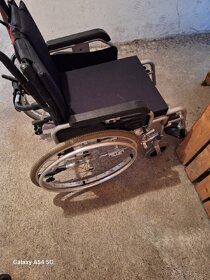 Prodám invalidní vozík - 4
