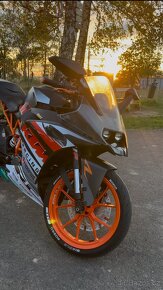 KTM RC 125 - 4