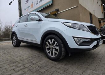 Kia Sportage 2.0-4x4-AUTOMAT - 4