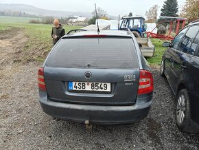 Škoda Octavia 2 1.9tdi Celek/dily - 4