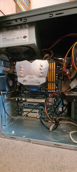 AMD Phenom II X4 3GHz - 4