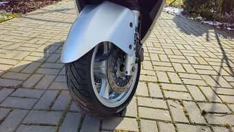 Kymco Xciting 500 - 4