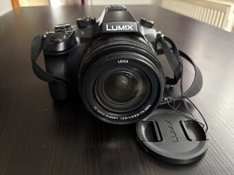 Panasonic Lumix FZ2000 - 4