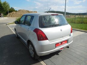 Suzuki Swift 1.3i 16V GL 4WD, 66 kW, Klima, 4X4 - 4