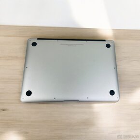 MacBook Air 13-inch, Mid 2013 - 4