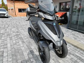 Piaggio Mp3 300 Lt řidičský průkaz B - 4