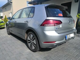 e Golf - 4