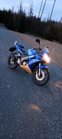 Honda cbr 125 r - 4