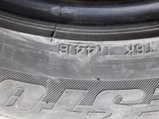 235/55 R17 bridgestone - 4