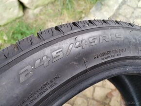 245/45/19 zimni pneu 245/45 R19 - 4