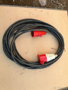 Prodlužovací kabel - 380 V - 32 A - pětikolík - 15 m - 4