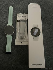 Samsung Z Flip 6 +hodinky Galaxy Watch 7 - 4