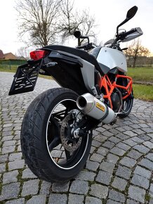 Ktm duke 690 - 4