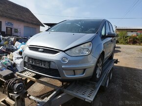 Ford SMax - 4