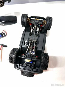 BAZAR Traxxas TRX-4M Bronco 1:18 RTR v TUNINGU - 4