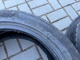 Letní pneu Lassa 235/45 R18 2ks - 4