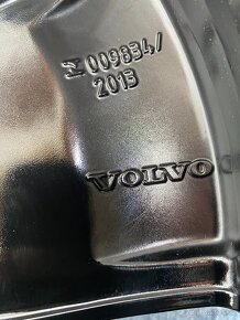 Originální Alu kola 5x108 Volvo V60CC 215/55/18 zimní - 4