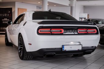 Dodge Challenger Hellcat - 4