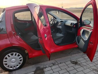 Citroën C1, 1.0i - 5 DVEŘÍ-SERVISNÍ KNIHA-2008 - 4