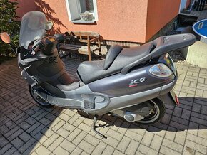 Piaggio x9 125 evolution - 4