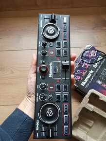 Numark DJ2Go2 - 4