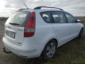 Hyundai i30 CRDI kombi - 4