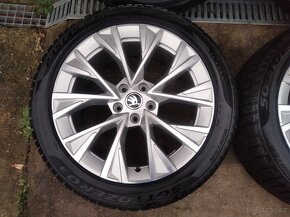 Zánovní zimní alu sada Škoda Superb III 18" 5x112 - 4