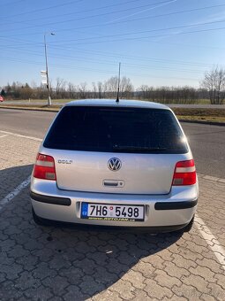 VW GOLF 4 1.4 - 4