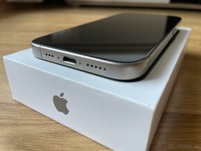 iPhone 15 Pro 64 GB - 4