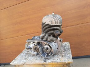 Motor Jawa/Čz 175/356 - 4