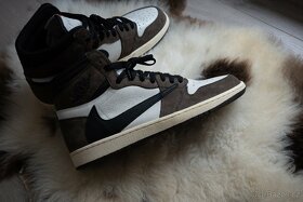 Prodej Jordan 1 Retro High OG SP Travis Scott Mocha - 4