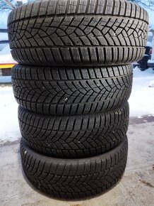 205/55 R17 95v Goodyear - 4