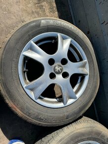 15" alu kola 4x108 se zánovní pneu 195/65 r15 Peugeot - 4