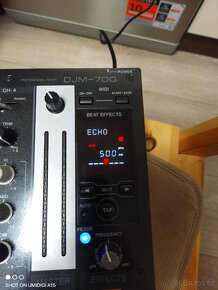 Pioneer djm 700 - 4