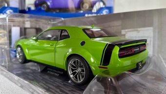 Dodge Challenger Scat Pack Widebody 2020, 1:18 28cm Solido - 4