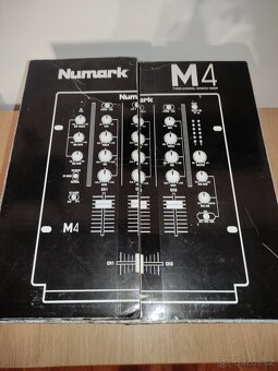 Numark M4 profesionální mixážní pult - 4