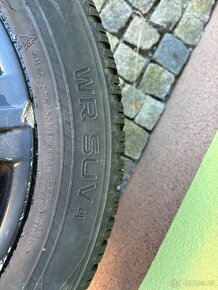 235/55R18 zimní pneu - 4