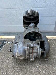 Motor jawa 175/356 - 4