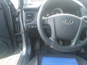 Prodám Kia Sportage 4WD 2 DCI - 4